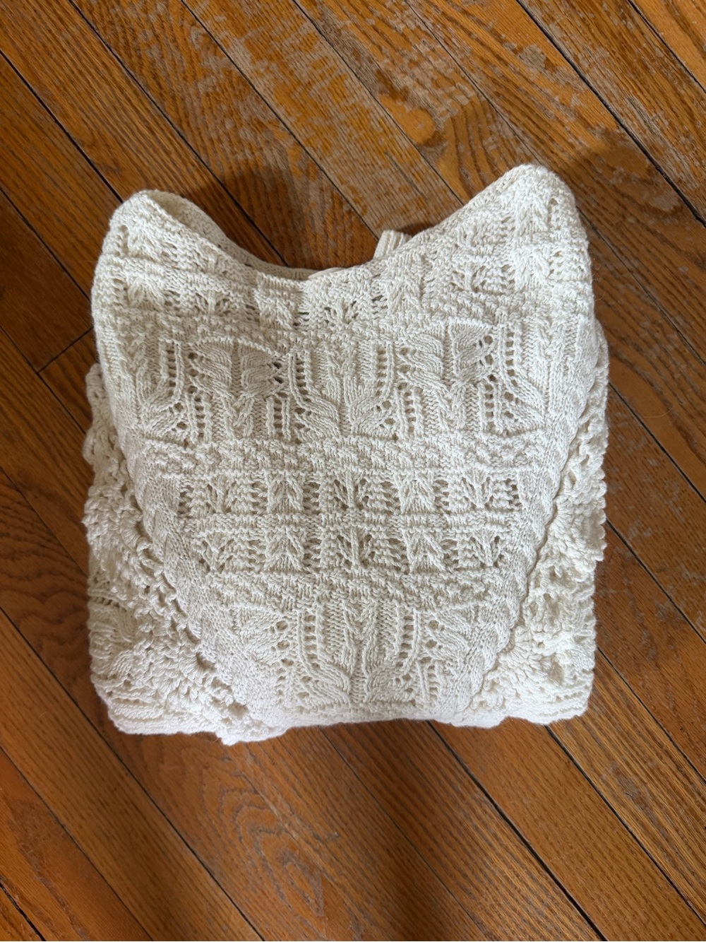 Sezane Cream Cable-Knit V-Neck Sweater - Picture 9 of 12